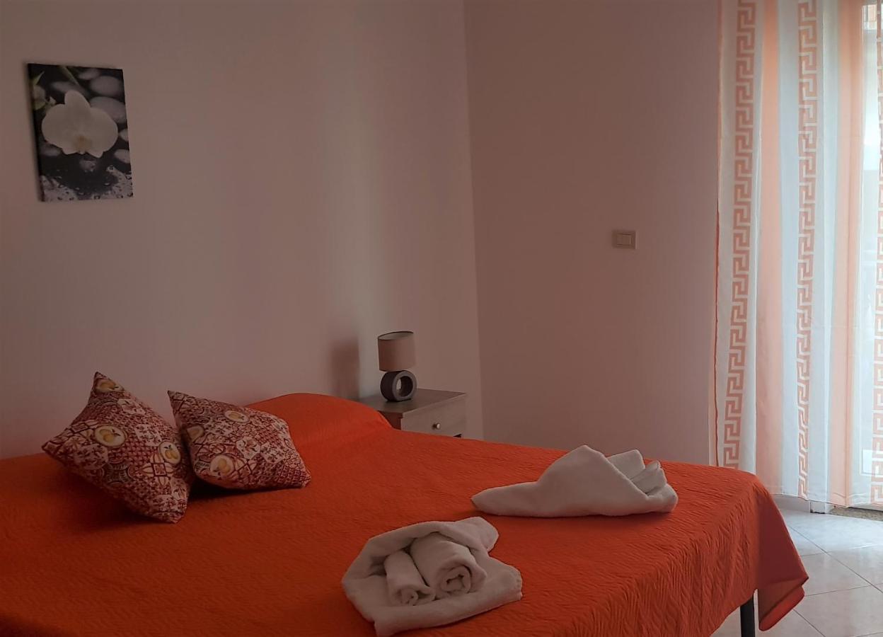 B&B La Costa Di Naxos Giardini Naxos Exterior foto